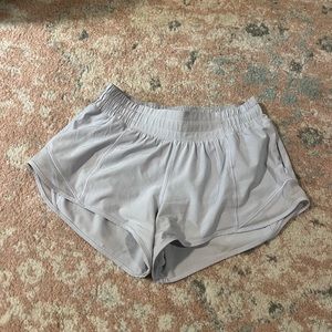 Women’s Lululemon Shorts 4
